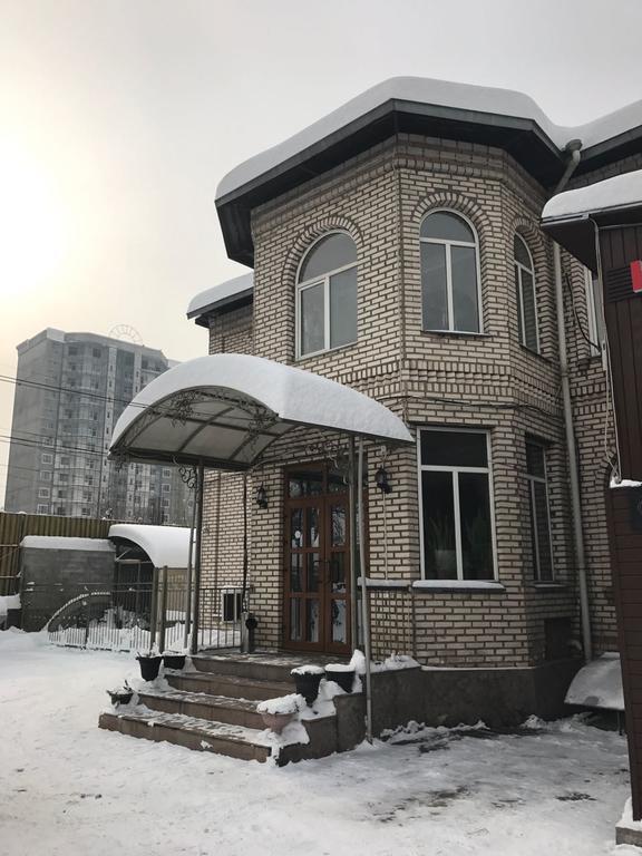 Rise Hotel Almaty Eksteriør billede