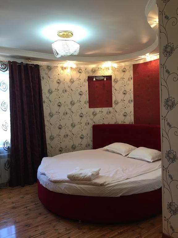 Rise Hotel Almaty Eksteriør billede