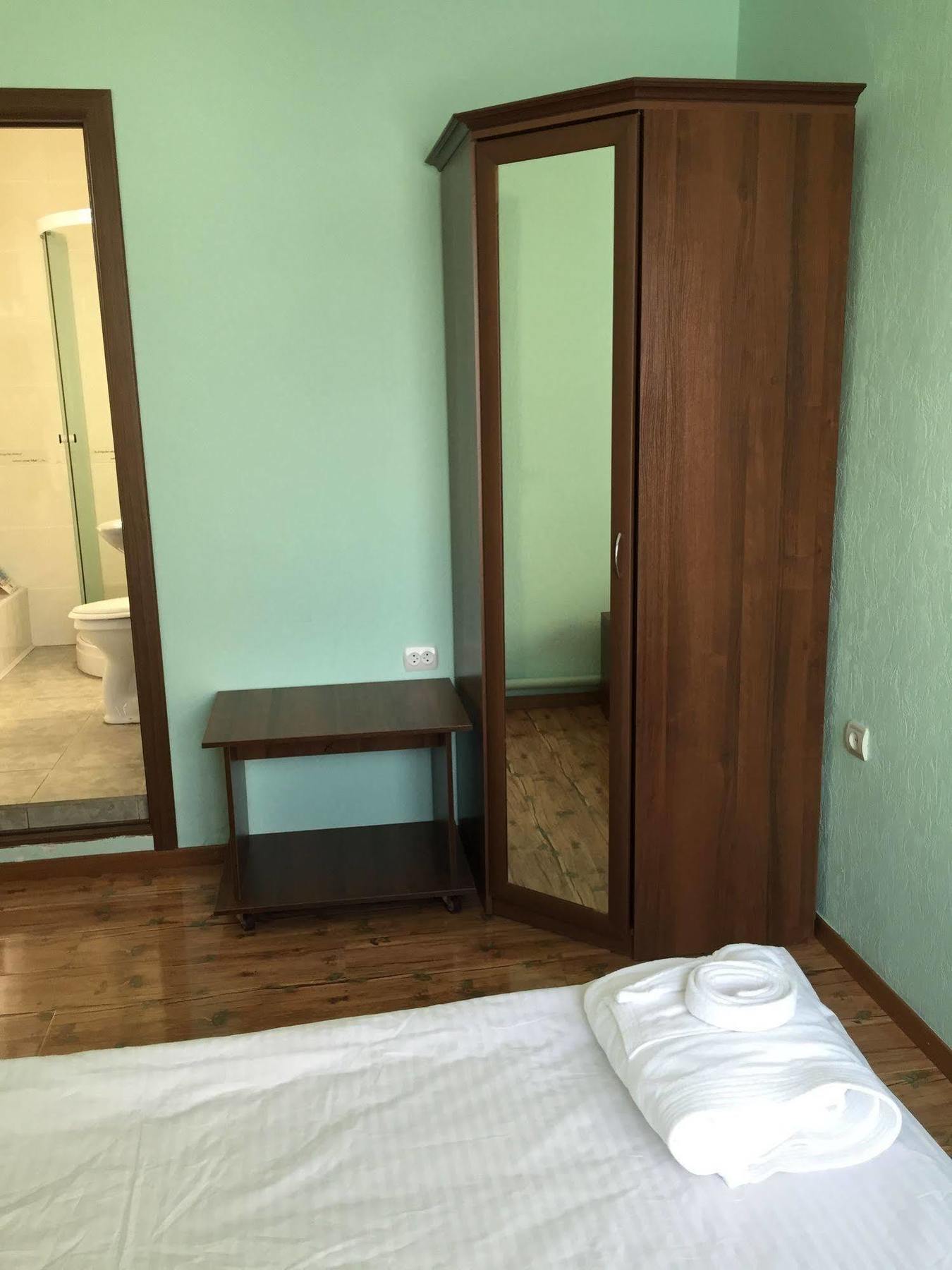 Rise Hotel Almaty Eksteriør billede