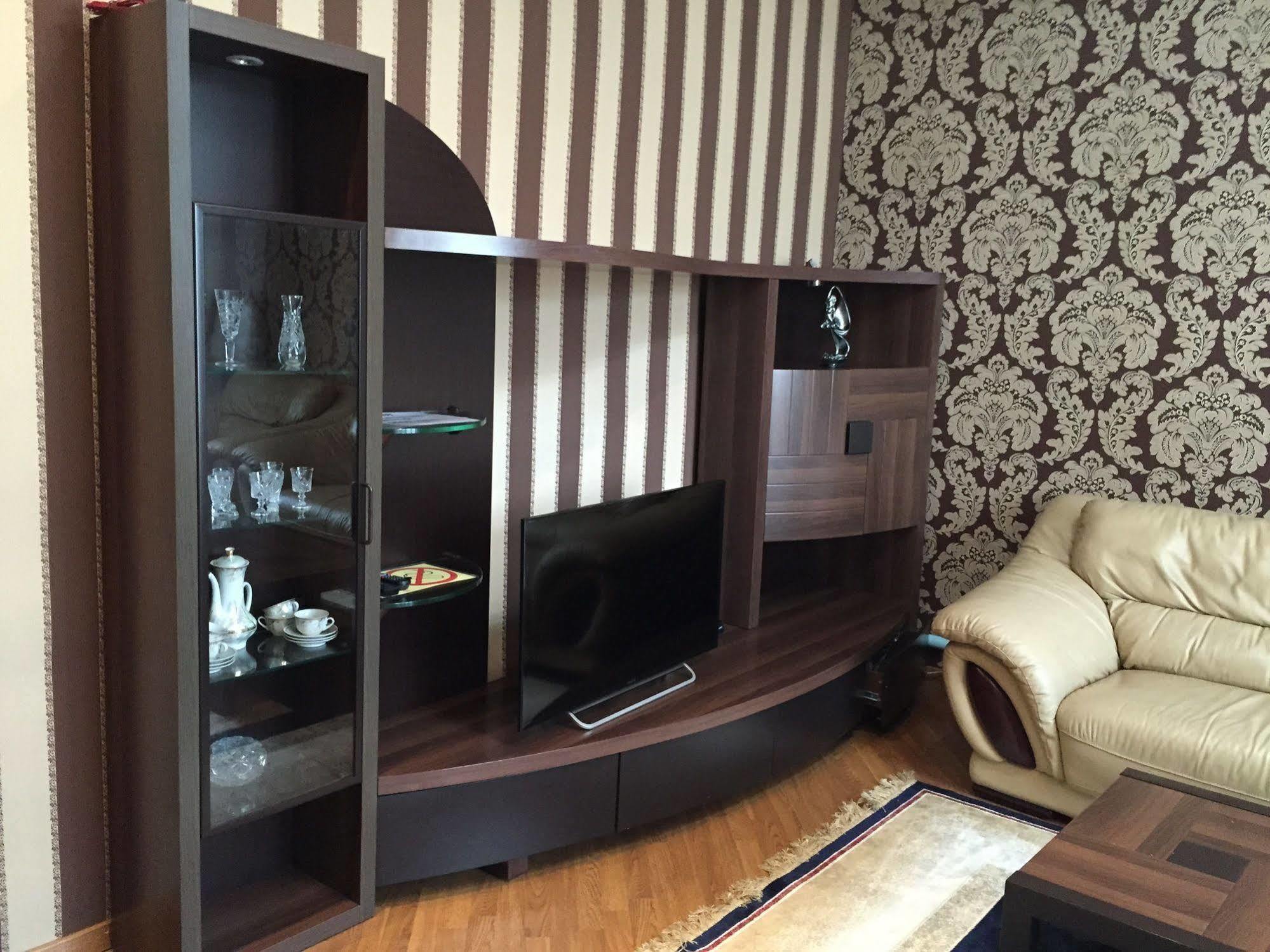 Rise Hotel Almaty Eksteriør billede