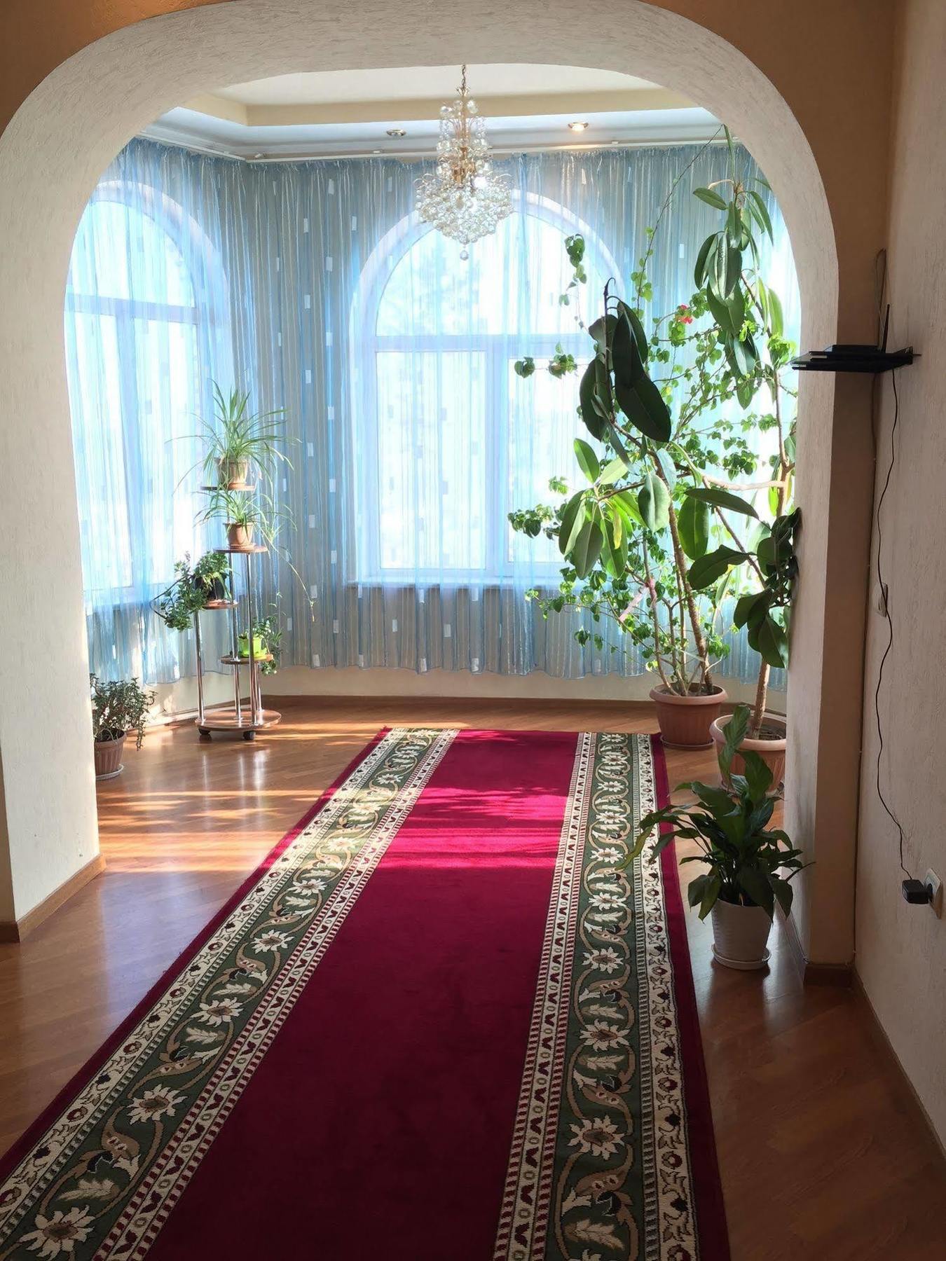 Rise Hotel Almaty Eksteriør billede